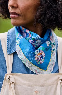 Blooming Garden Bandana