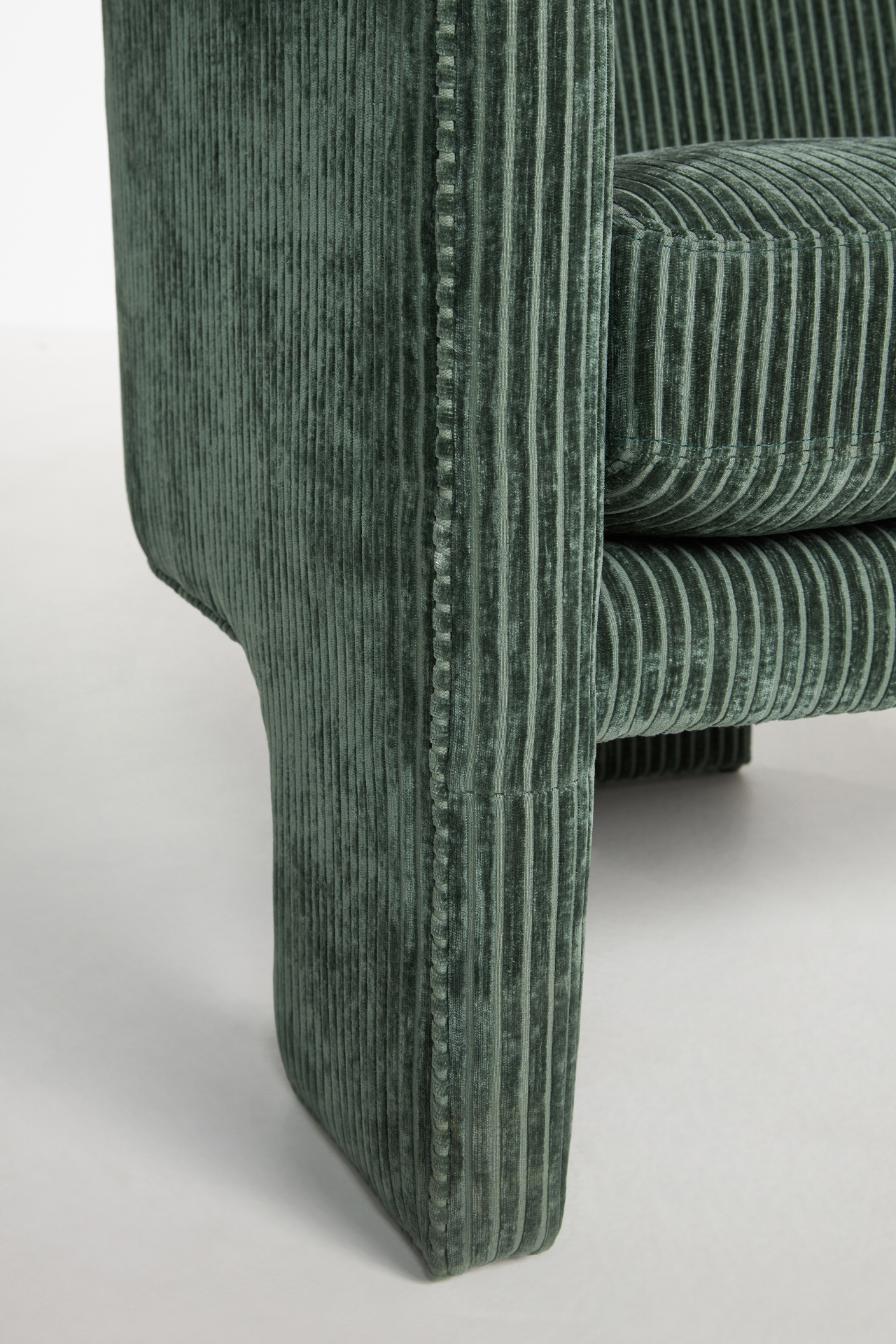 Corduroy Effie Tripod Chair