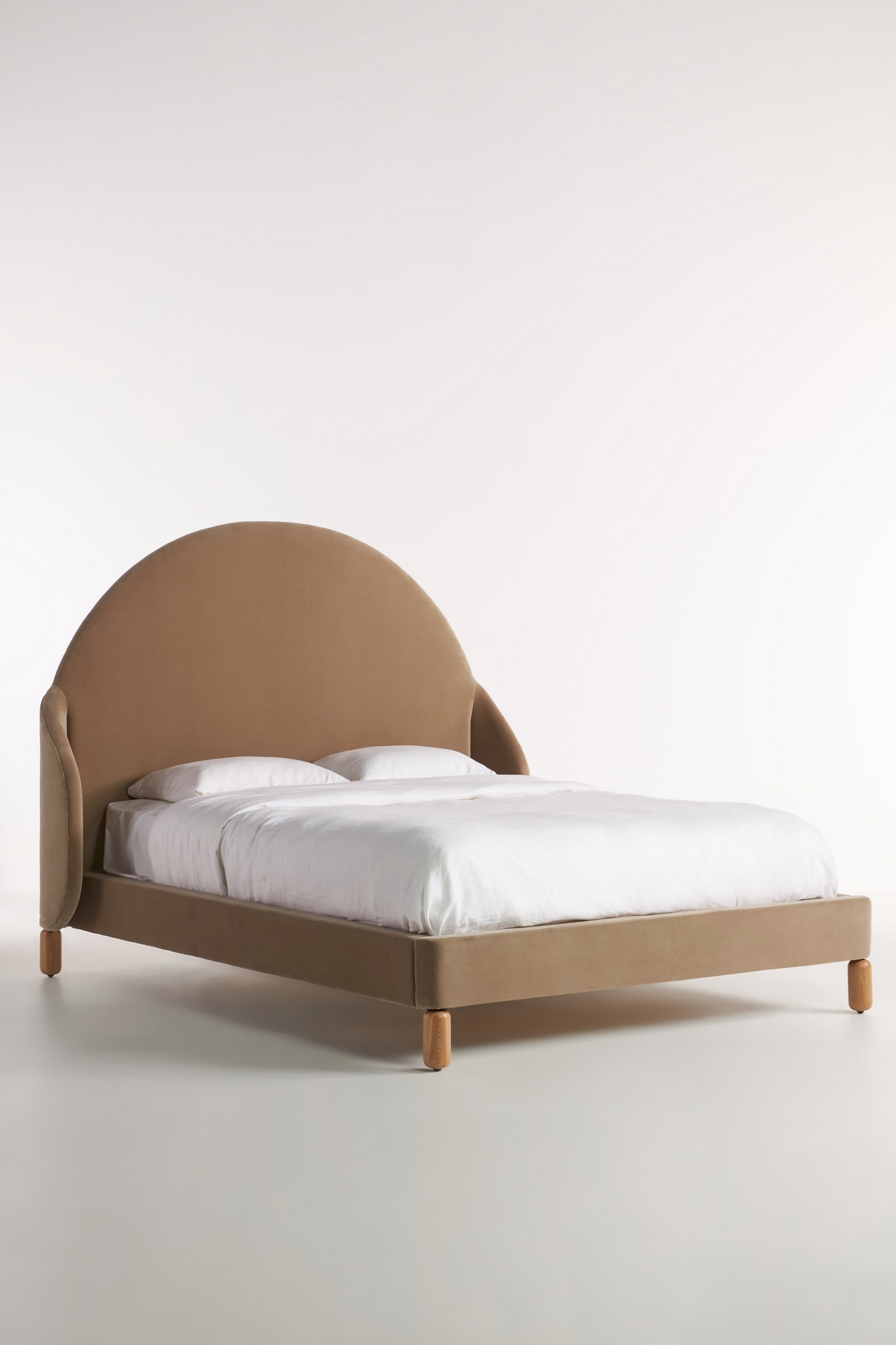 Erin Fetherston Dulcette Velvet Bed