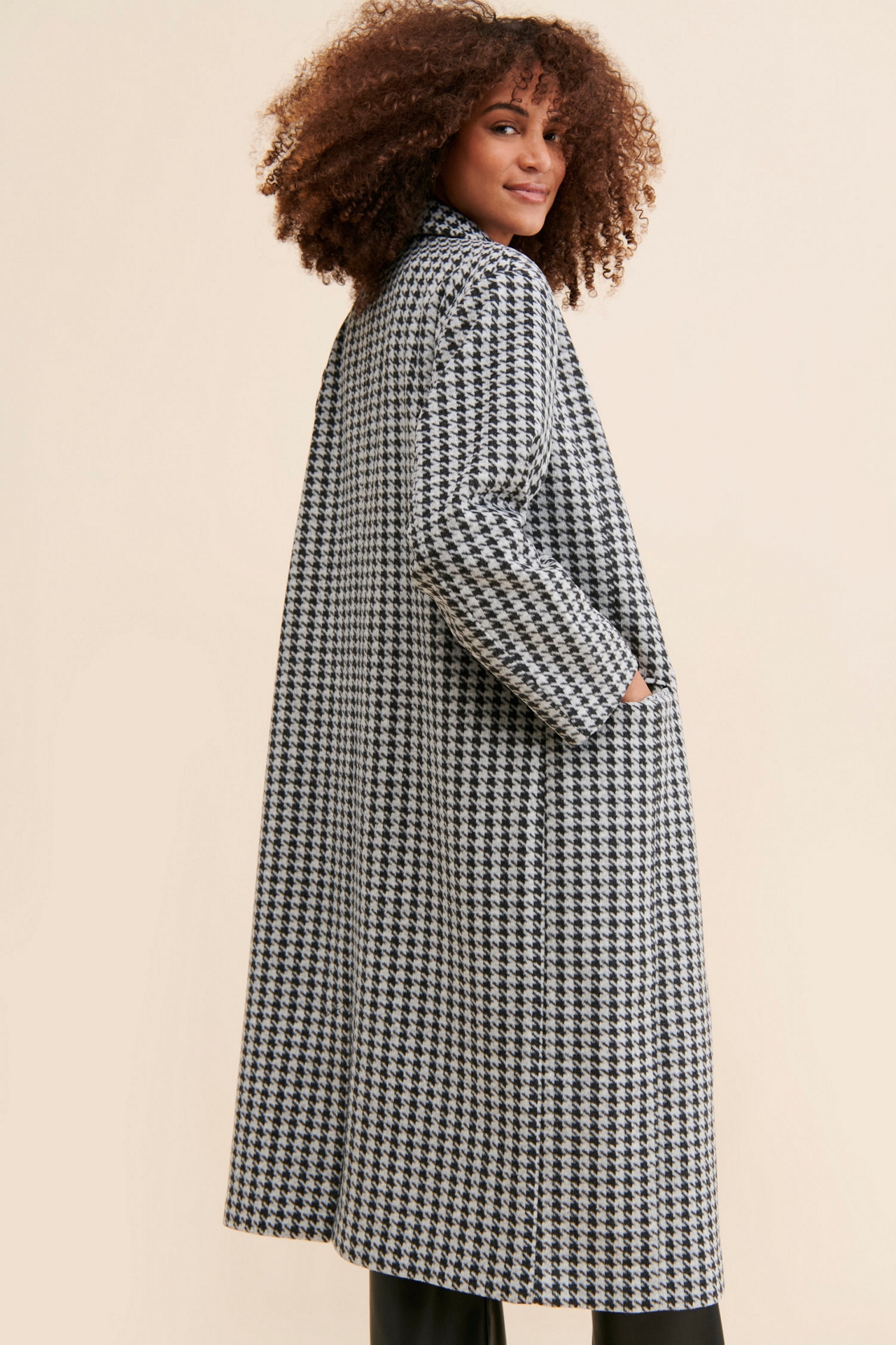 4th & Reckless Kendra Oversized Houndstooth Overcoat