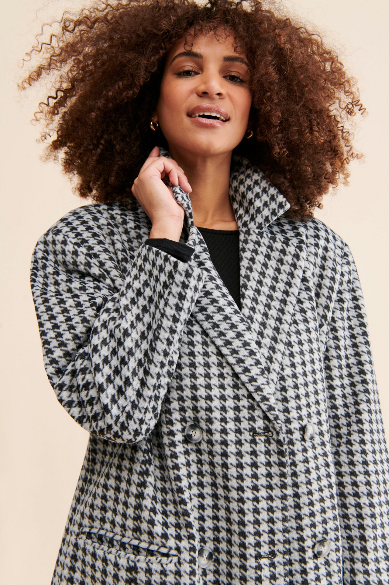 4th & Reckless Kendra Oversized Houndstooth Overcoat