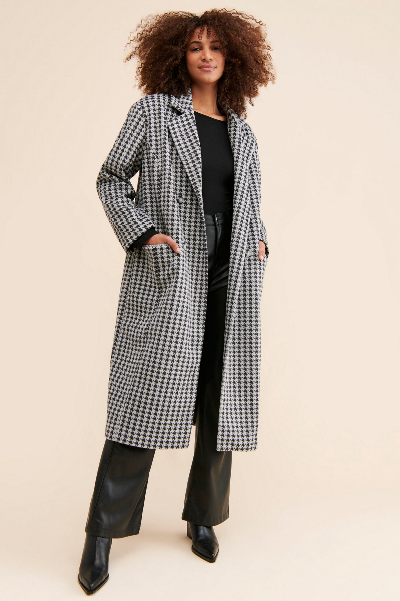 4th & Reckless Kendra Oversized Houndstooth Overcoat