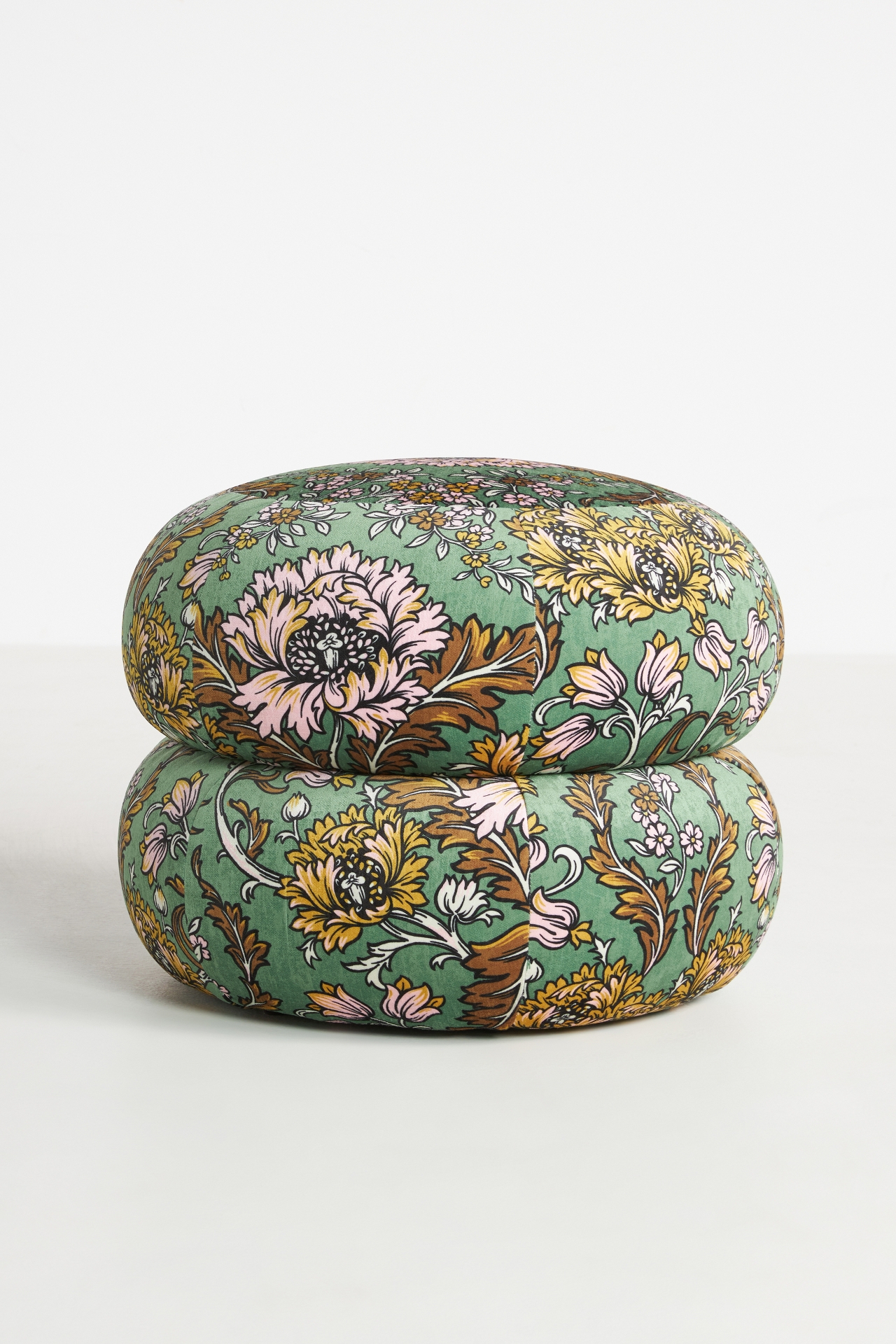 Jylin Velvet Muntz Ottoman