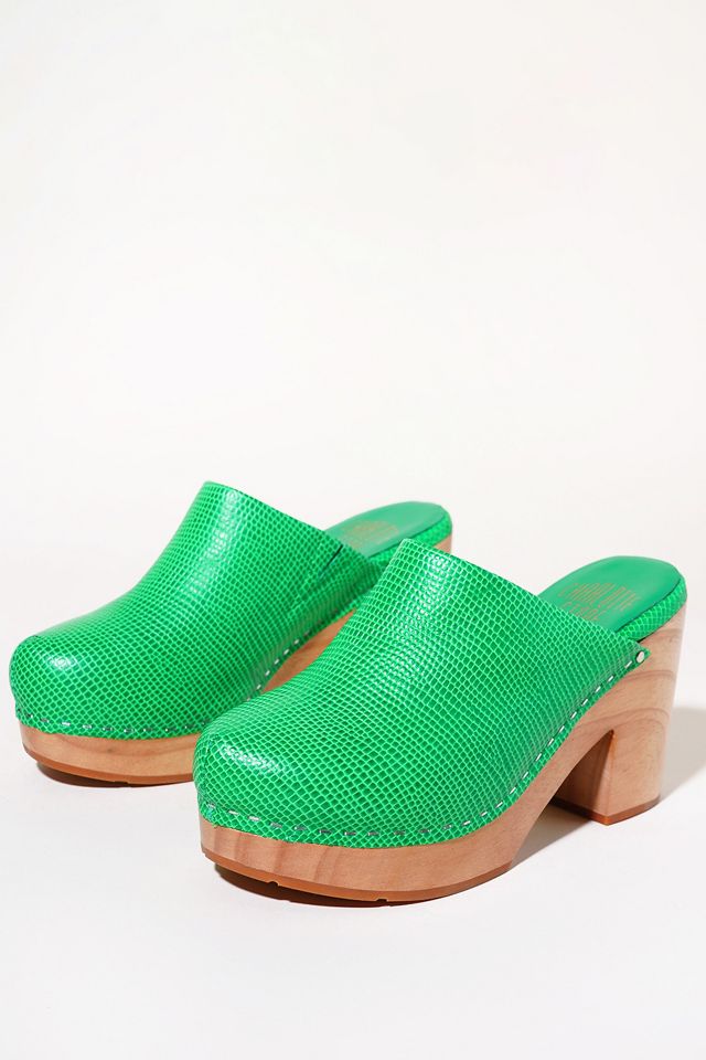 Charlotte Stone Marlo Clogs