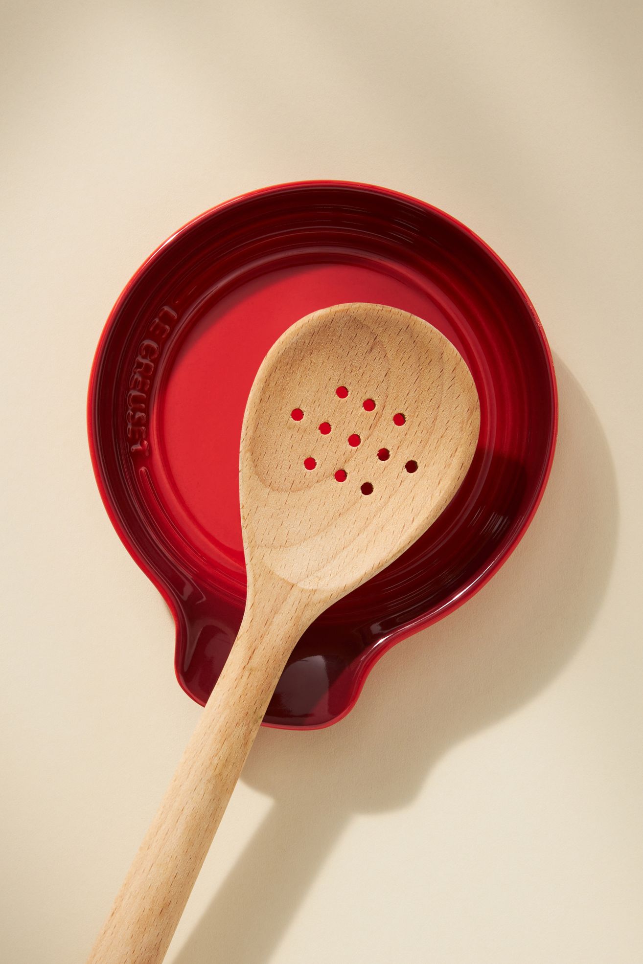 Le Creuset Spoon Rest - Cerise, One Size