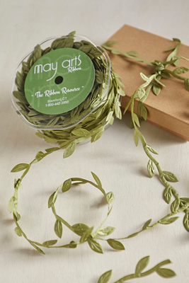 Leafy Ribbon | AnthroHome
