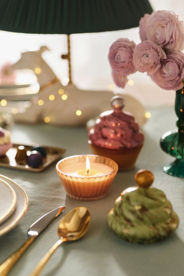 Cupcake Gourmand Toasted Macaroon Glass Candle #4