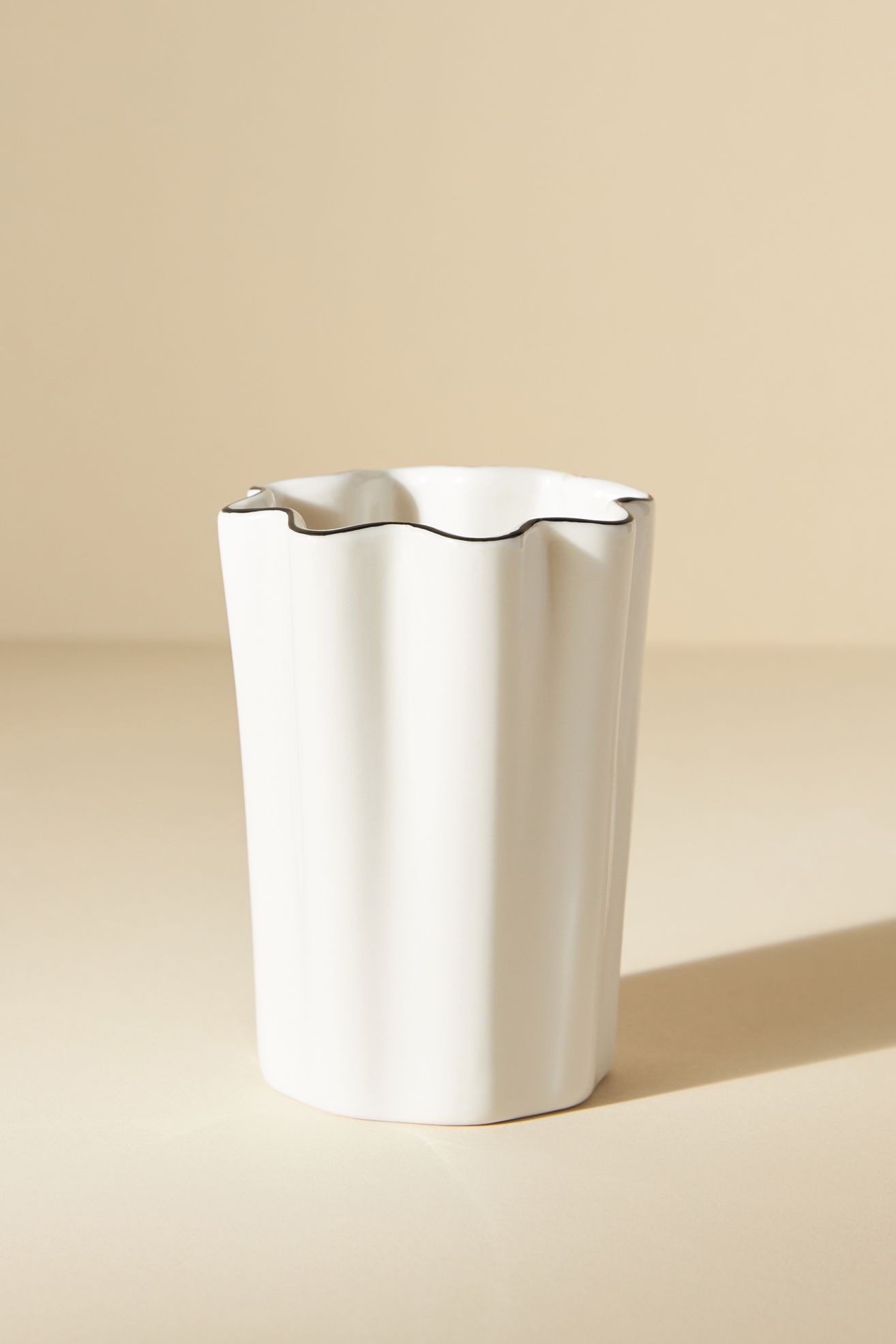 Le Marais Scalloped Bath Tumbler - Cream + Black Trim, One Size