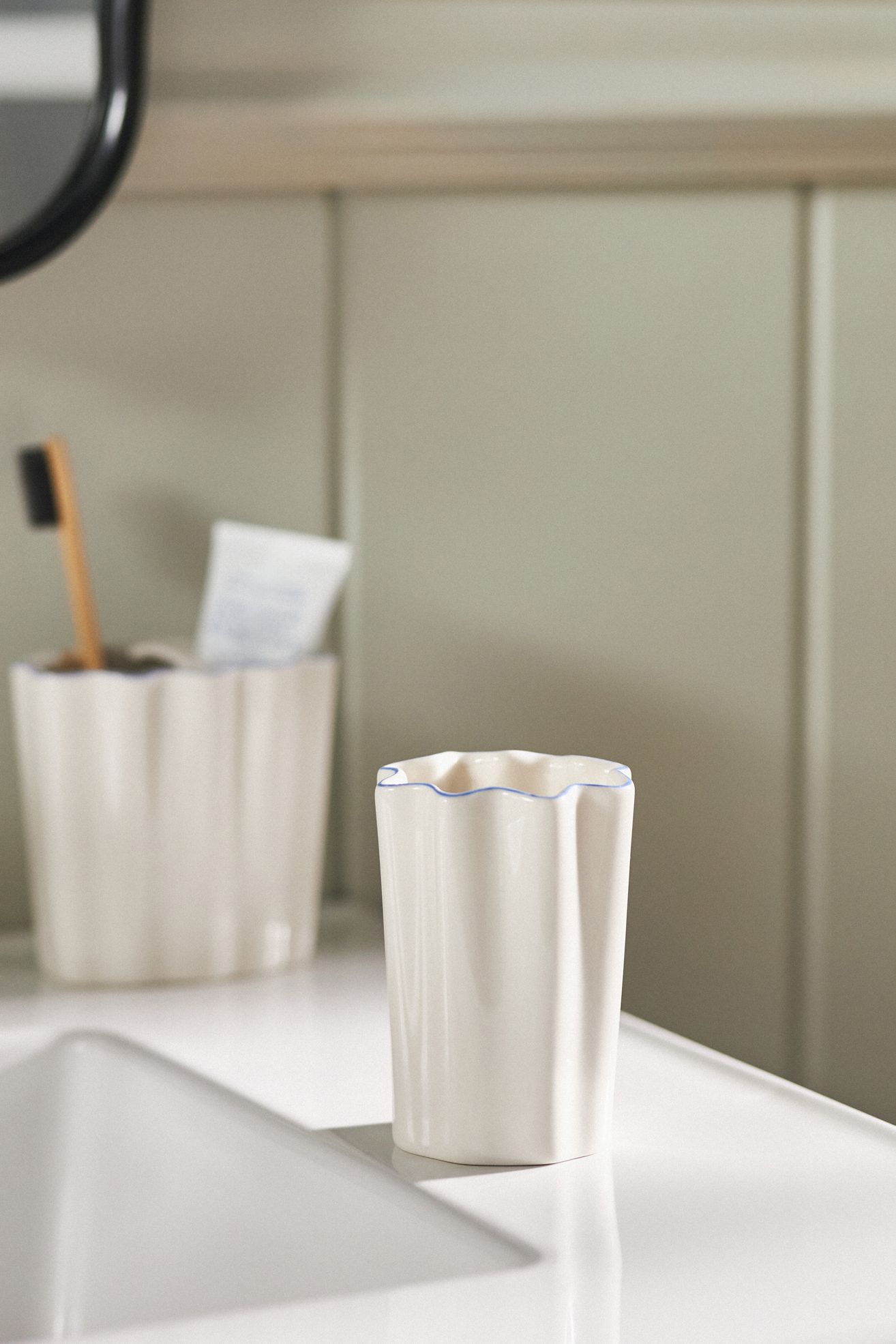 Le Marais Bath Tumbler - Cream + Blue Trim, Standard, One Size