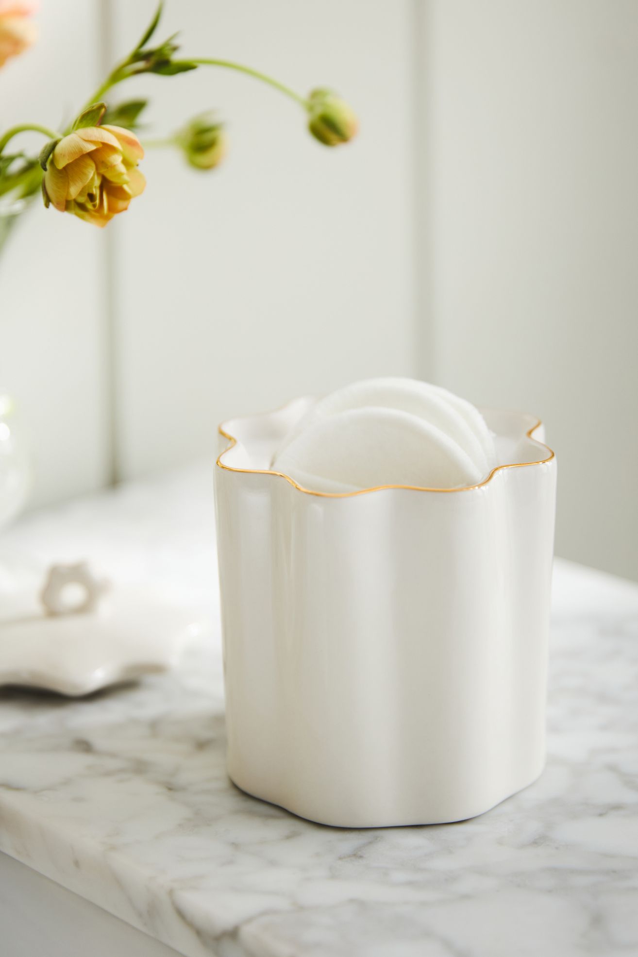 Le Marais Bath Jar - Cream + Gold Trim, One Size