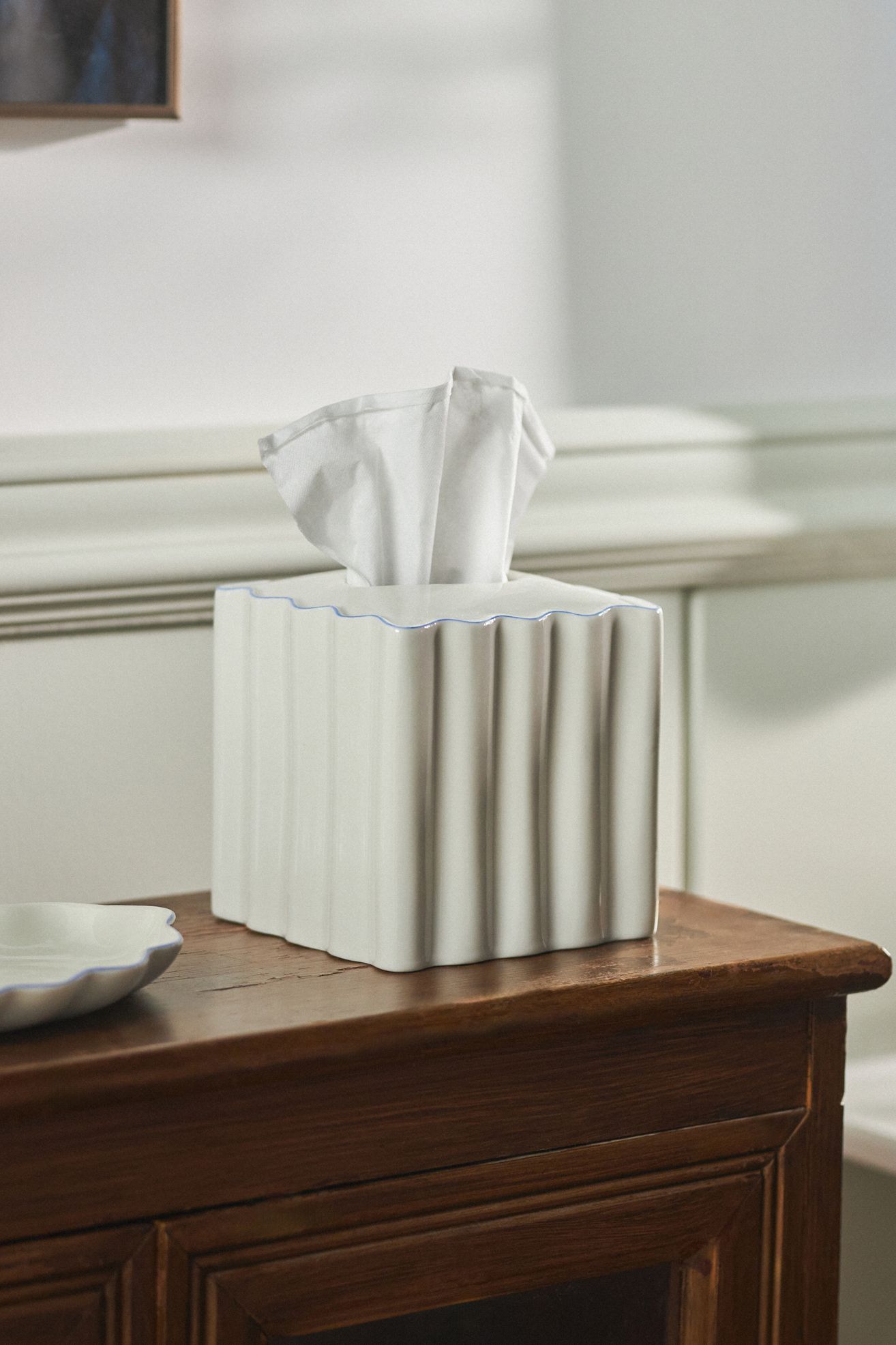 Le Marais Tissue Box - Cream + Blue Trim, Standard, One Size