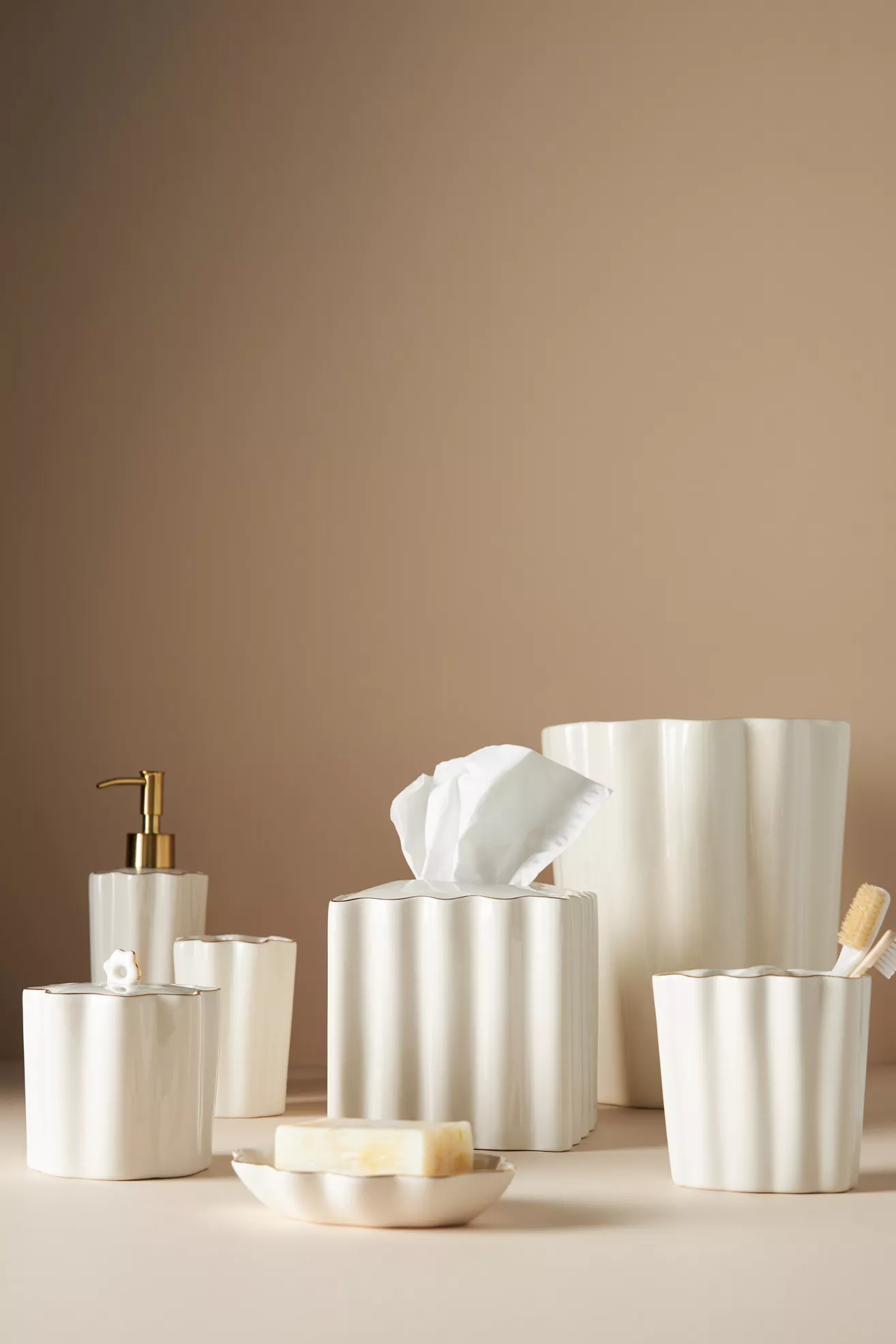 Le Marais Scalloped Tissue Box
