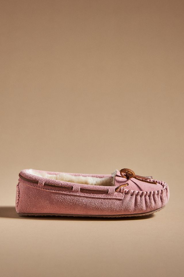 Minnetonka cally moccasin discount slipper