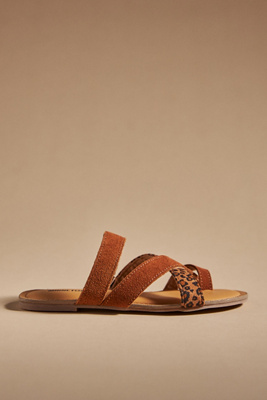 Minnetonka Faribee Sandals In Multicolor