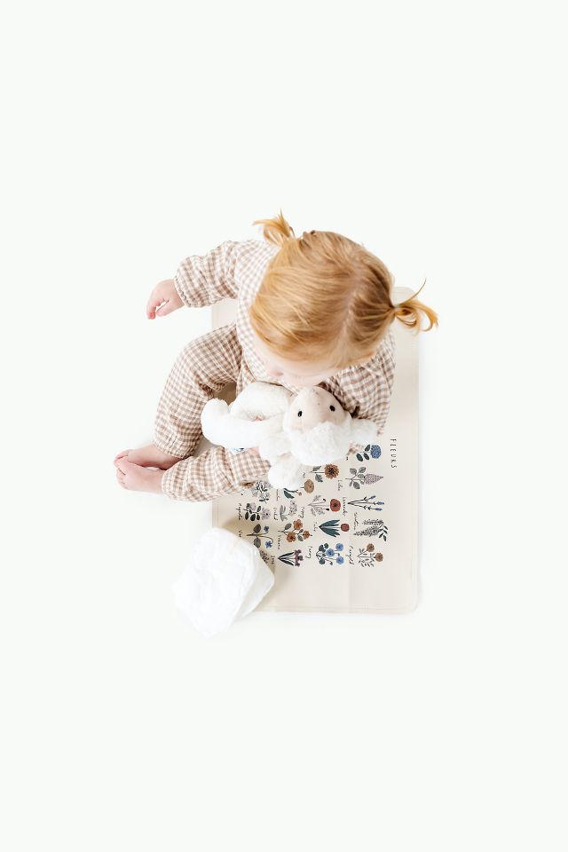 Gathre baby sale changing mat