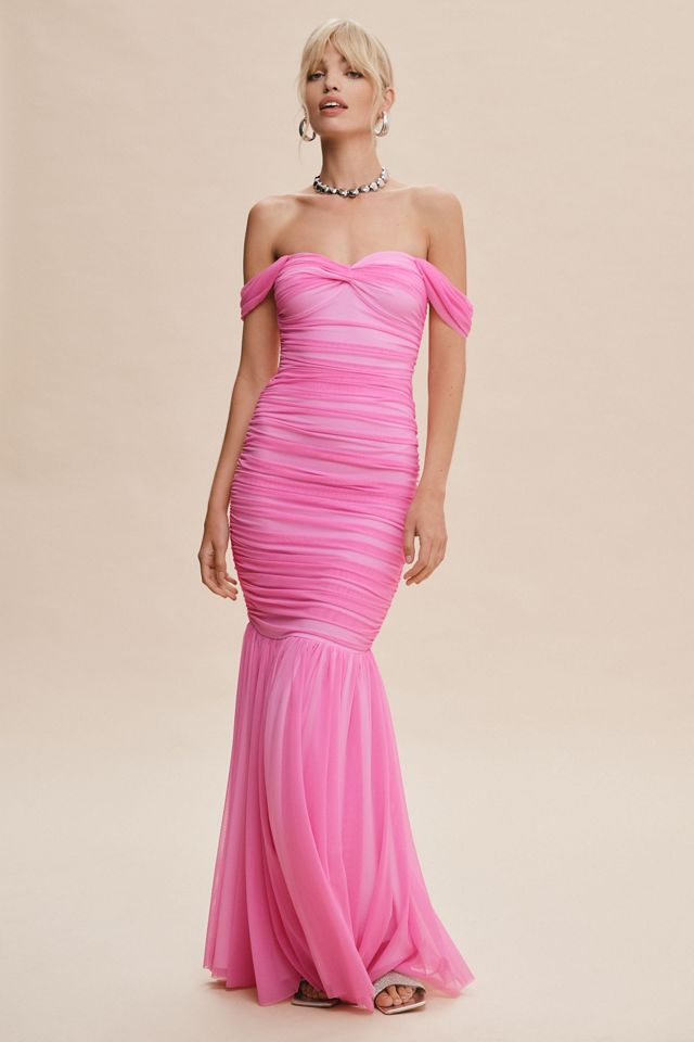 Norma Kamali Walter Off-The-Shoulder Sweetheart Shirred Fishtail Gown |  Anthropologie