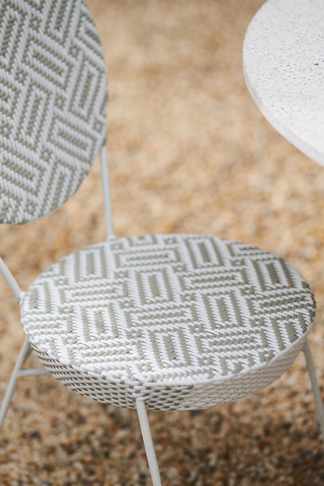 Diamond weave egg discount chair