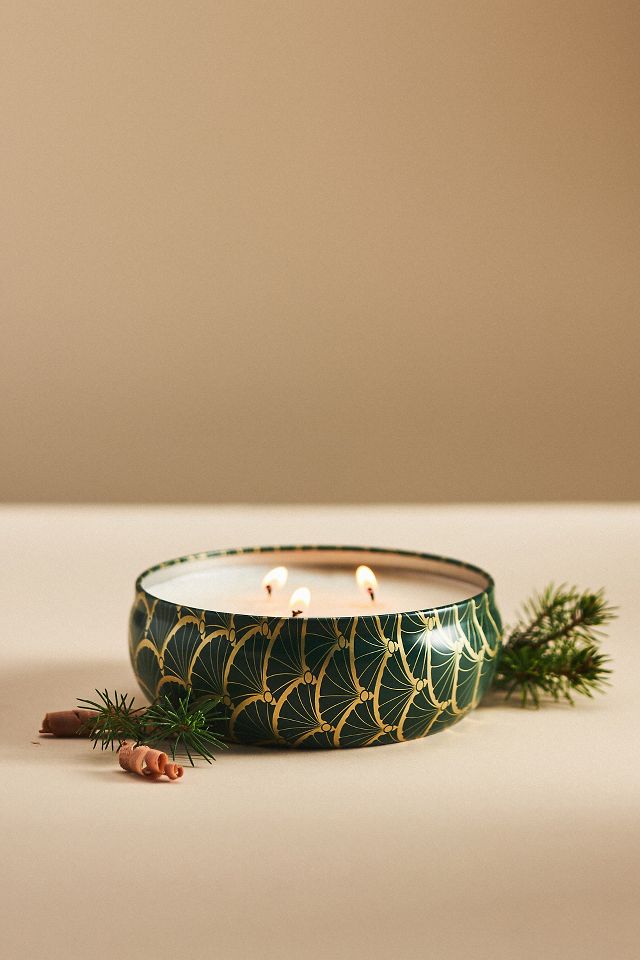 Voluspa Noble Fir Garland Tin Candle #1