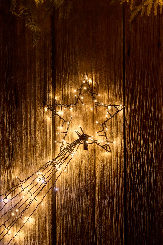 Star Topped Twinkling Cascade Garland #1
