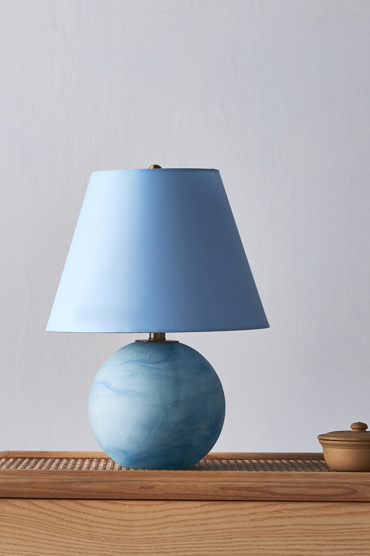 Swirled Glass Table Lamp