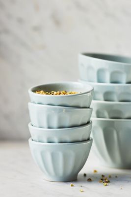 The Latte Stoneware Nut Bowls, Set of 4: Amelie Edition