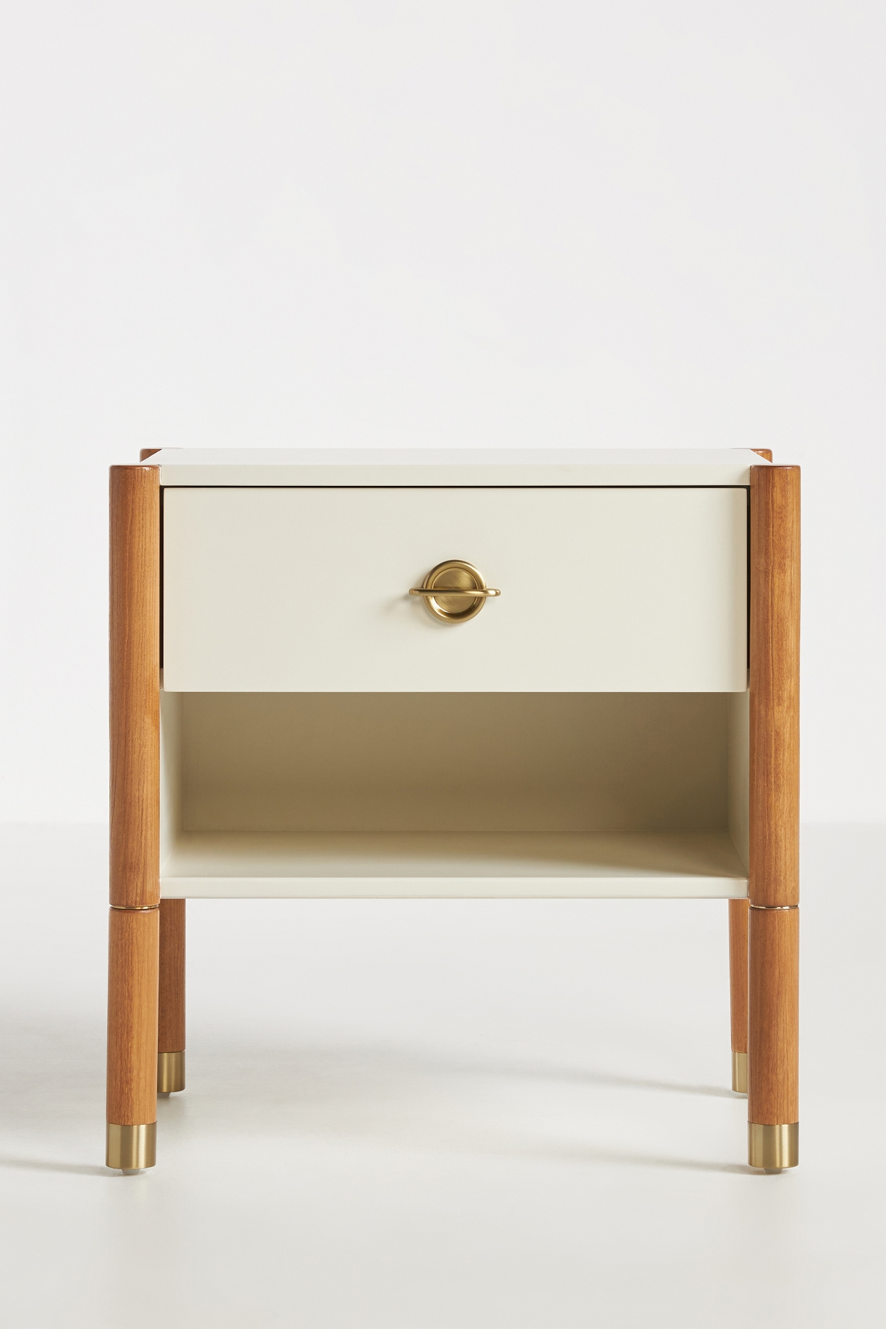 Robin Nightstand