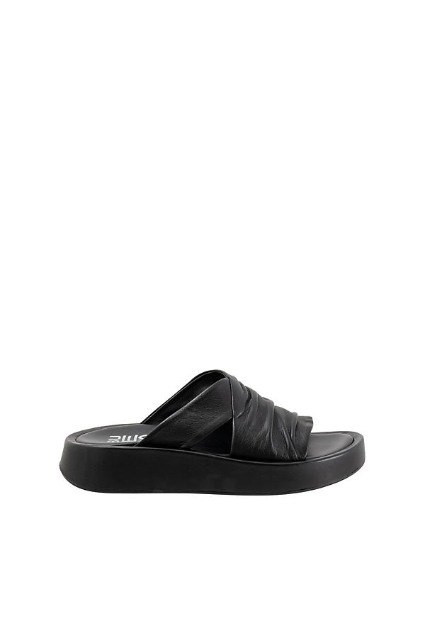 Bueno Harper Slide Sandals In Black