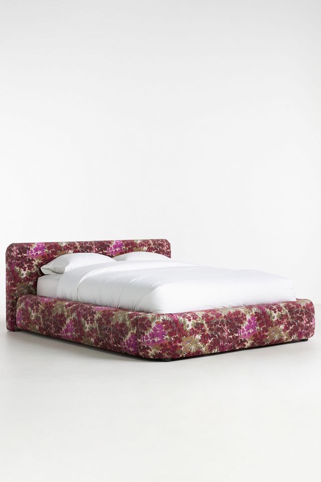 Vienne Velvet Winnie Bed #3