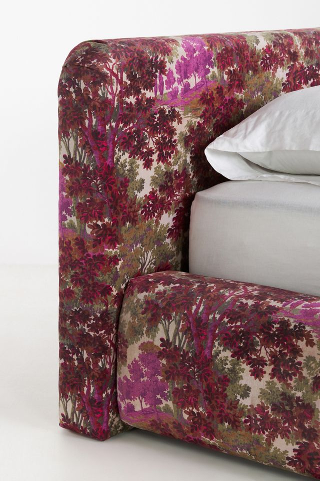 Vienne Velvet Winnie Bed #5