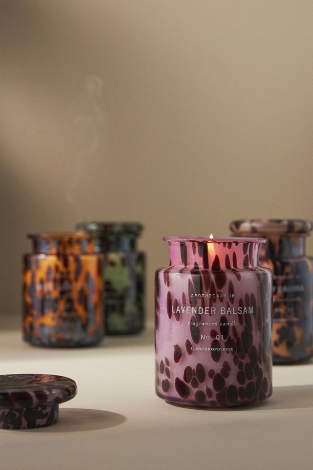 Apothecary 18 Woody Lily & Tonka Jar Candle