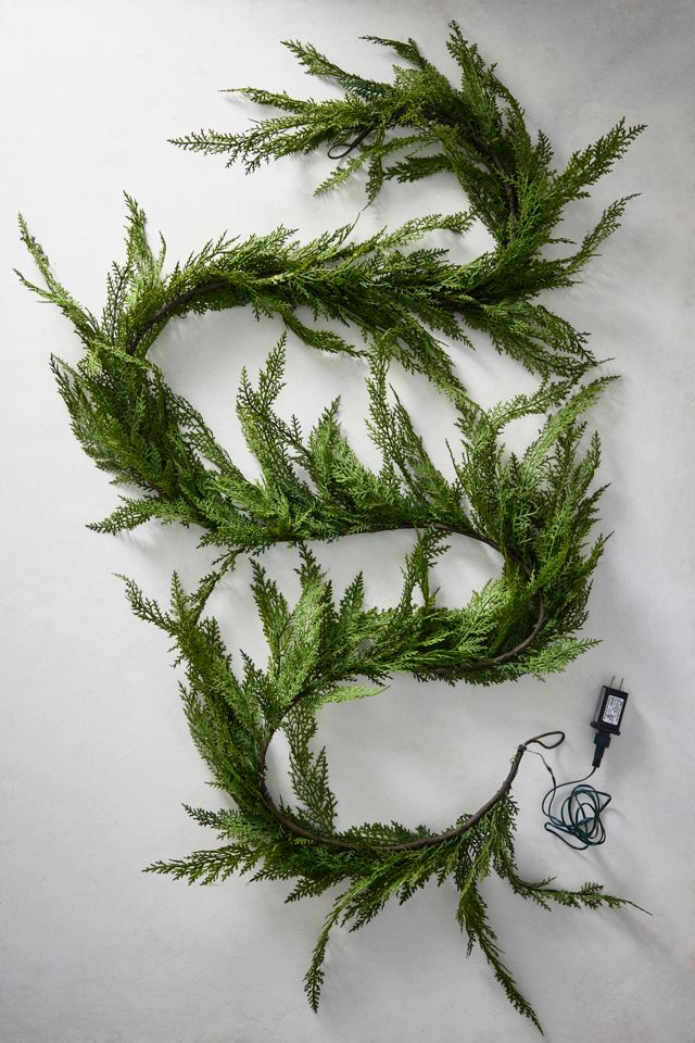 Pre-Lit Faux Cedar Garland, Evergreen 72-108" #8