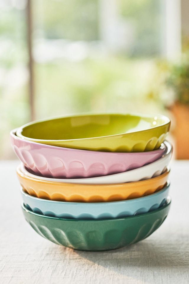 This Top-Rated Set of Pasta Bowls Is on Sale at