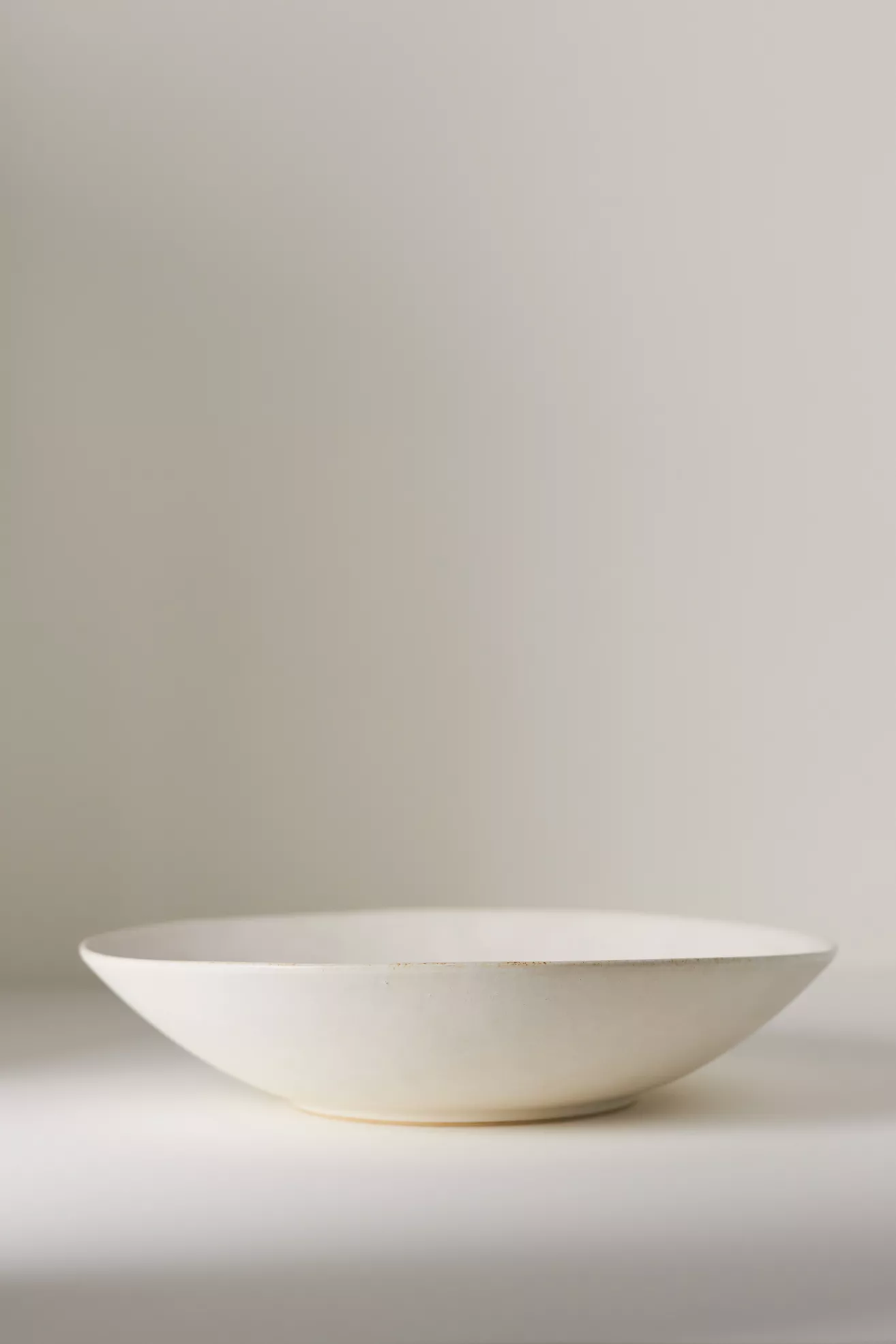 The Jasper Portuguese Stoneware Low Serving Bowl - thumbnail 5