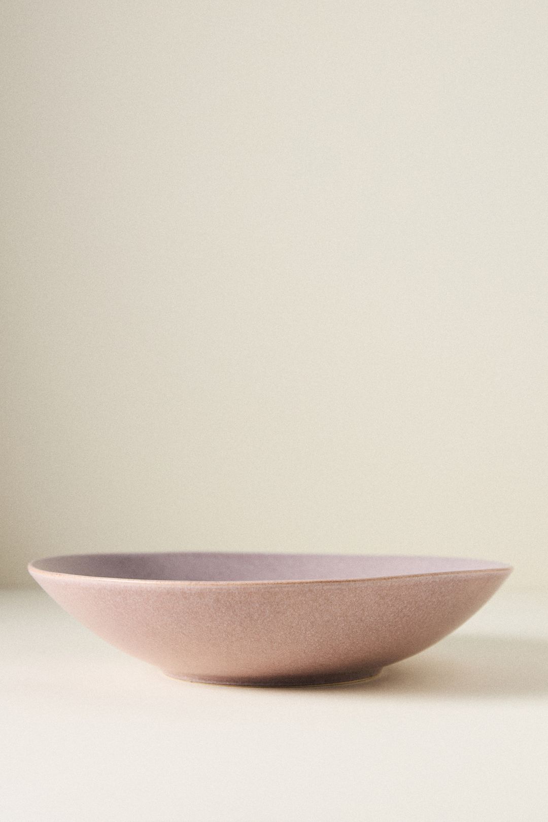 The Jasper Portuguese Stoneware Low Serving Bowl - Lilac, One Size