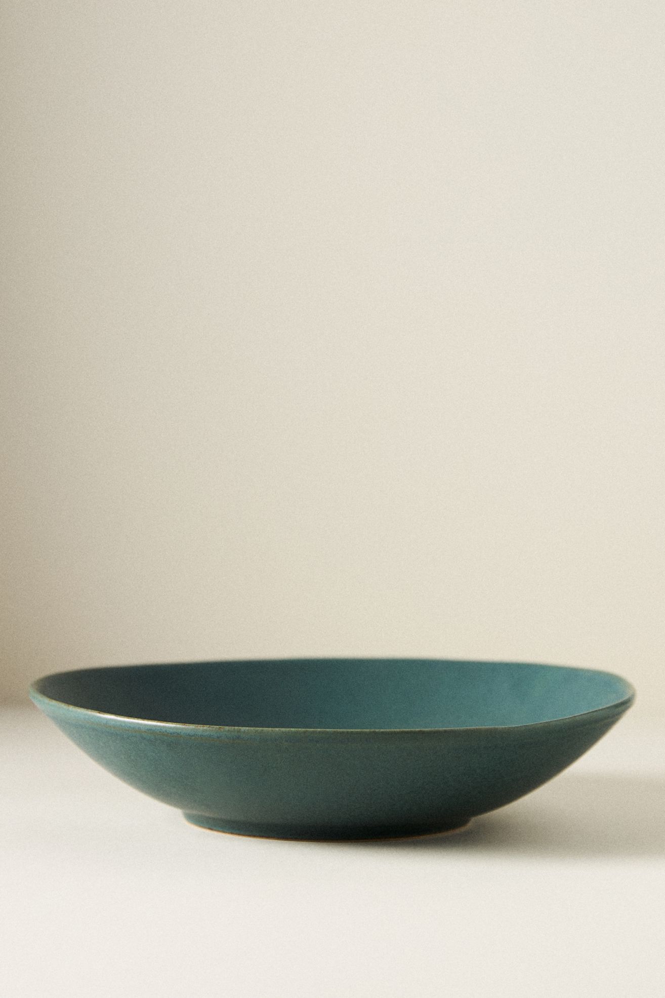 The Jasper Portuguese Stoneware Low Serving Bowl - Ink, One Size