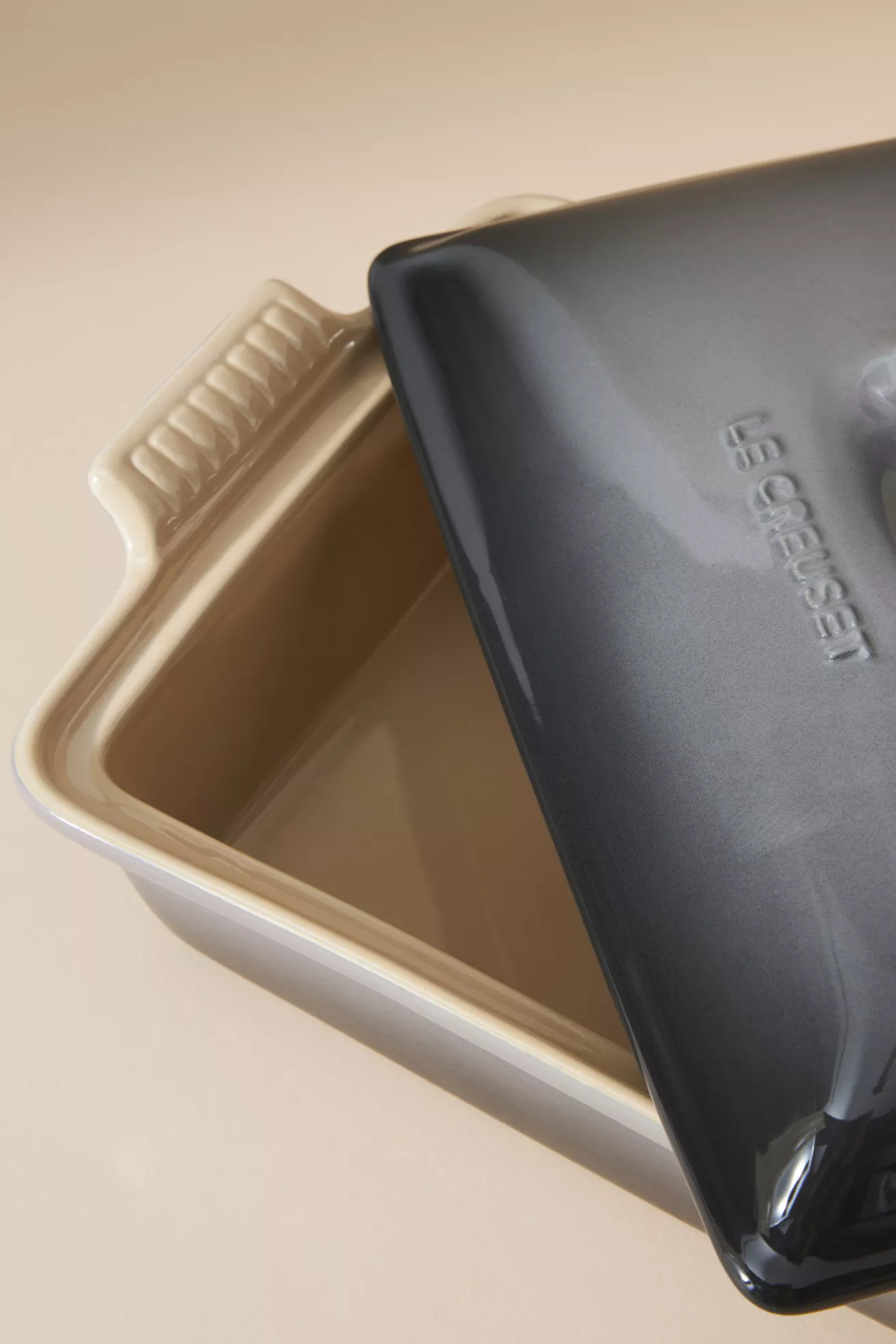 Le Creuset 4 QT Heritage Rectangular Covered Casserole - thumbnail 10