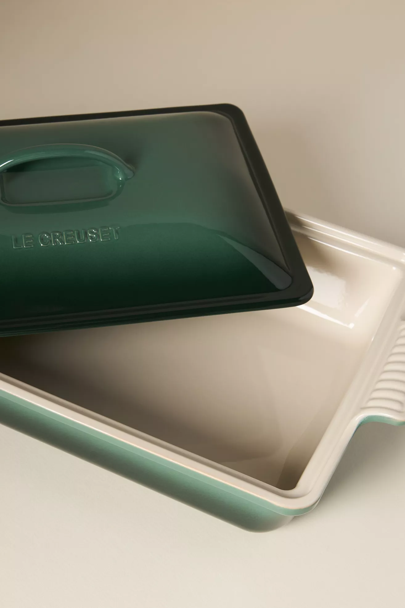 Le Creuset 4 QT Heritage Rectangular Covered Casserole - thumbnail 2
