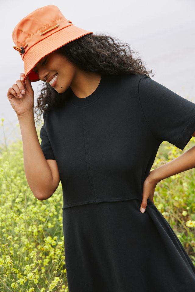 Anthropologie x ASN CLUELESS BUCKET HAT Thermoplastic Rain Brown One