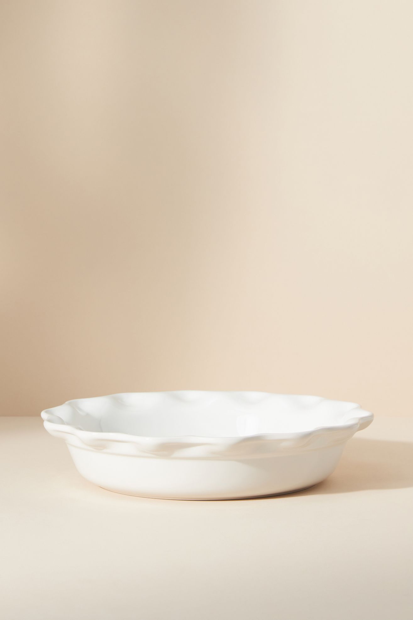 Le Creuset 9" Heritage Pie Dish - White, One Size