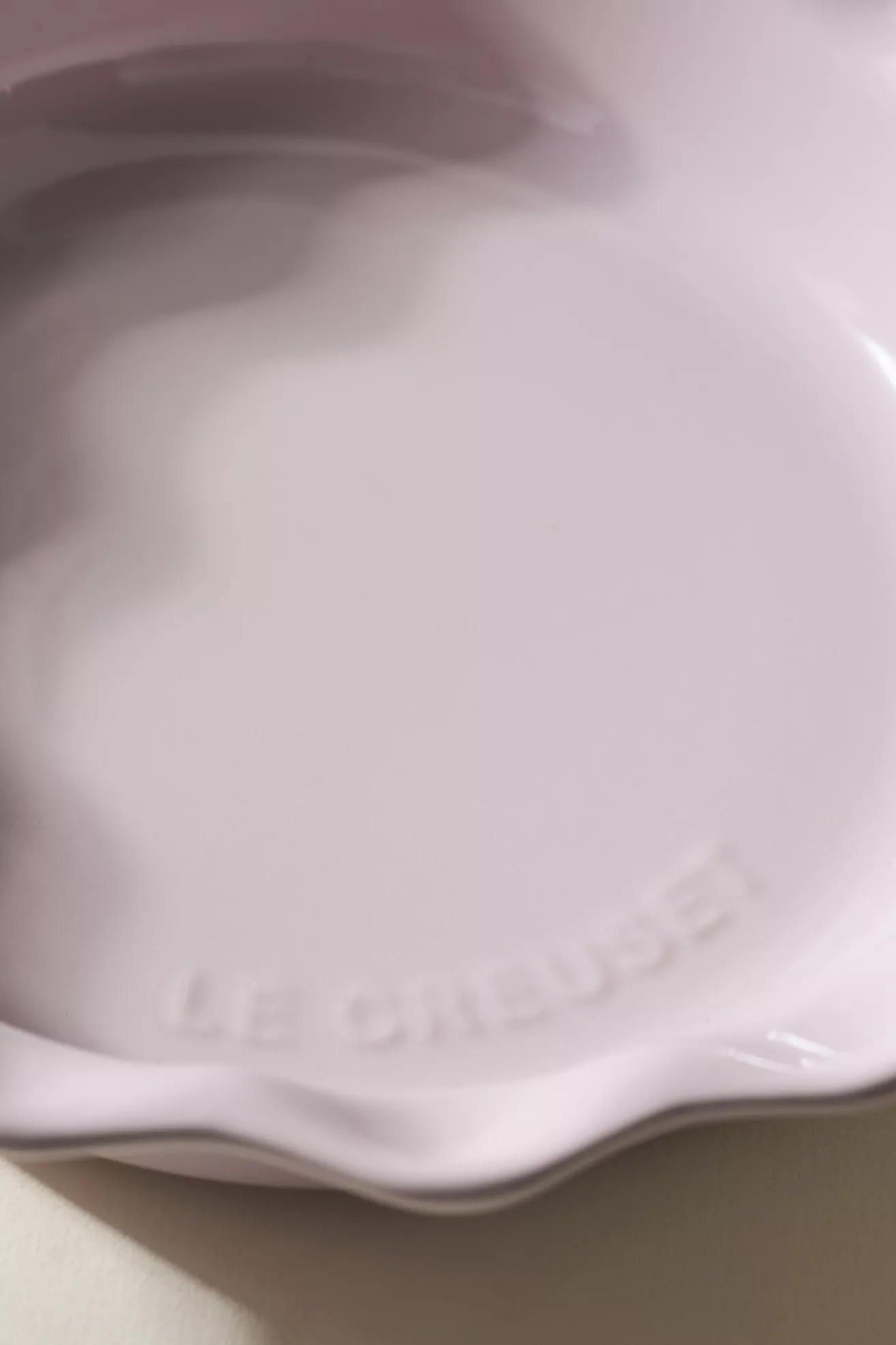 Le Creuset 9" Heritage Pie Dish - thumbnail 7