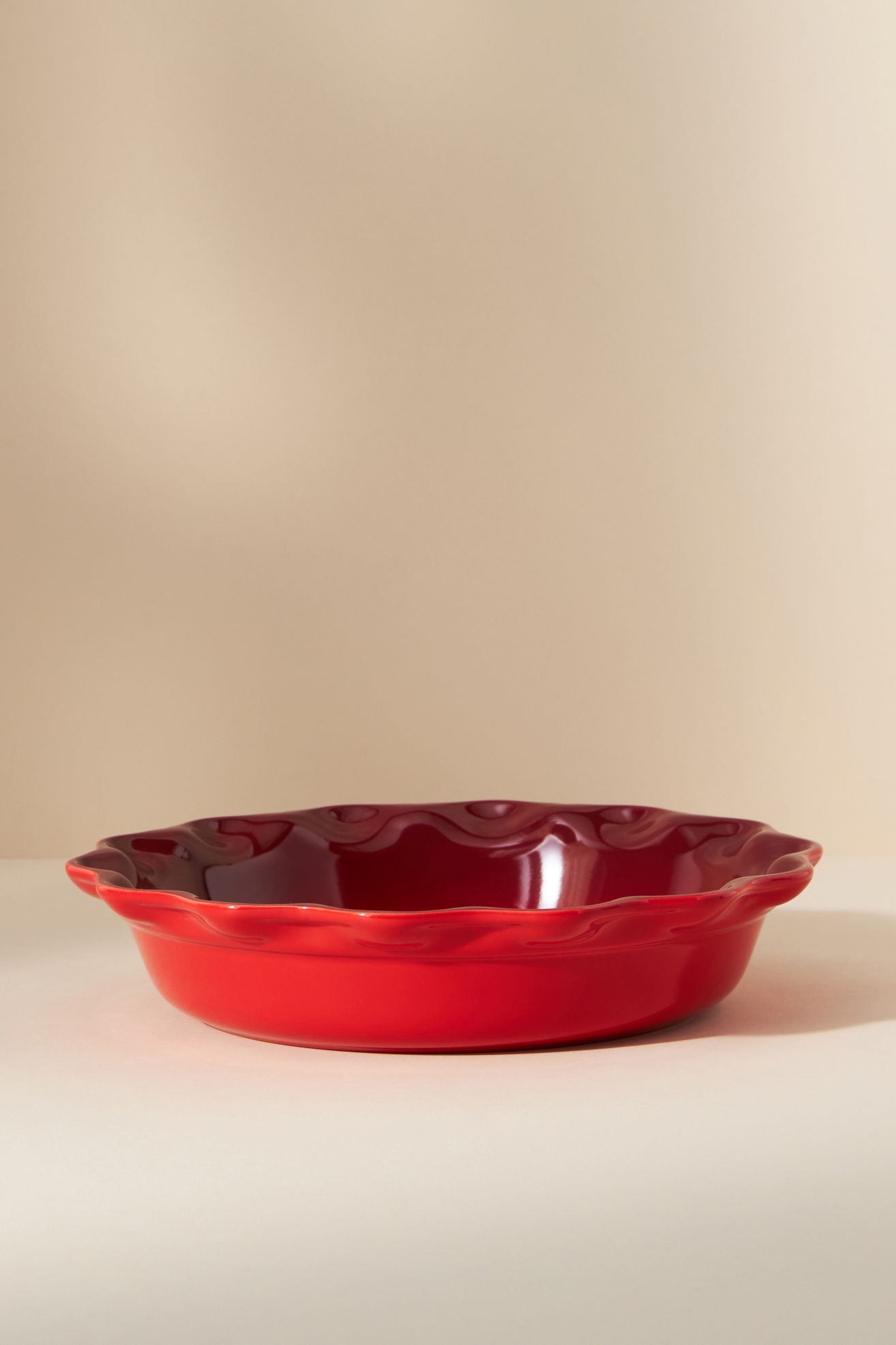 Le Creuset 9" Heritage Pie Dish - Cerise, One Size