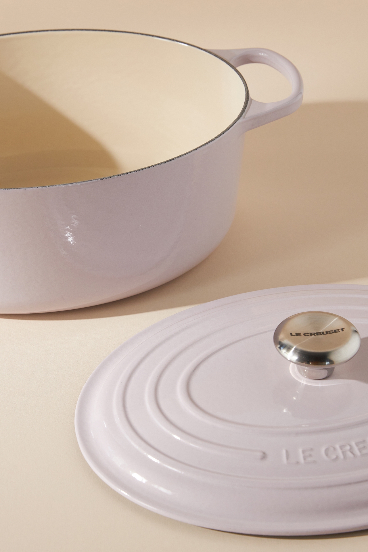 Le Creuset 6.75 QT Oval Dutch Oven