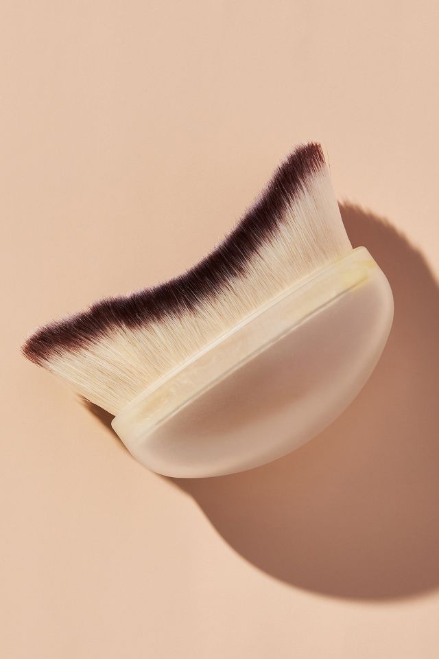 Palm Brush for Face and Body  Body Makeup Brush – UNDONE BEAUTY