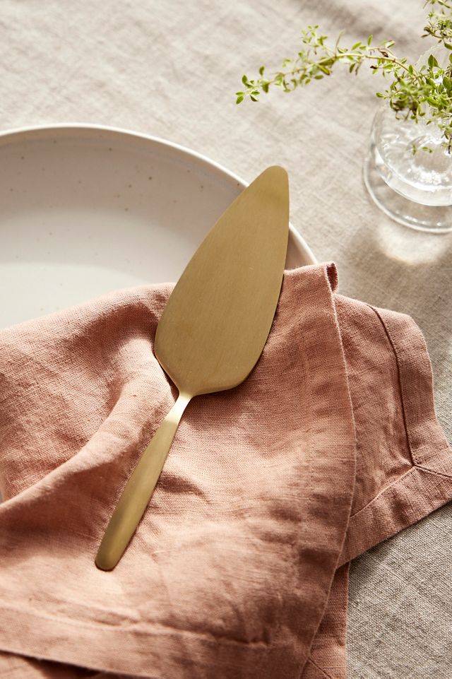 Matte Gold Cake Server | Anthropologie