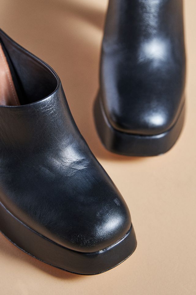 Vicenza Fluted Clog Heels #3