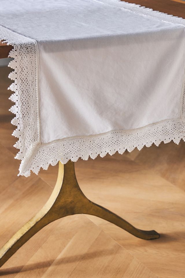 Marietta Table Runner #1