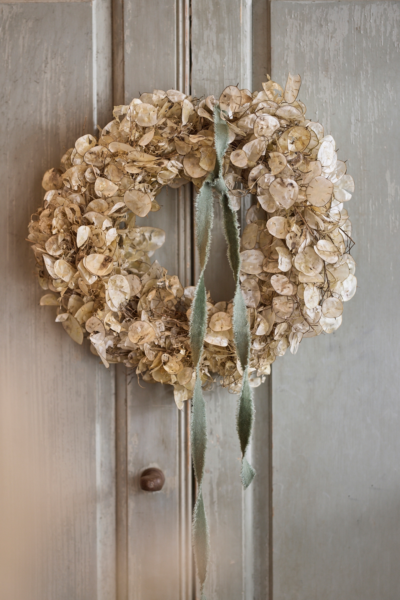 Dried Lunaria Wreath