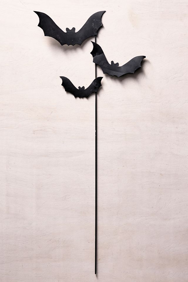 Bat Trio Iron Stake #3