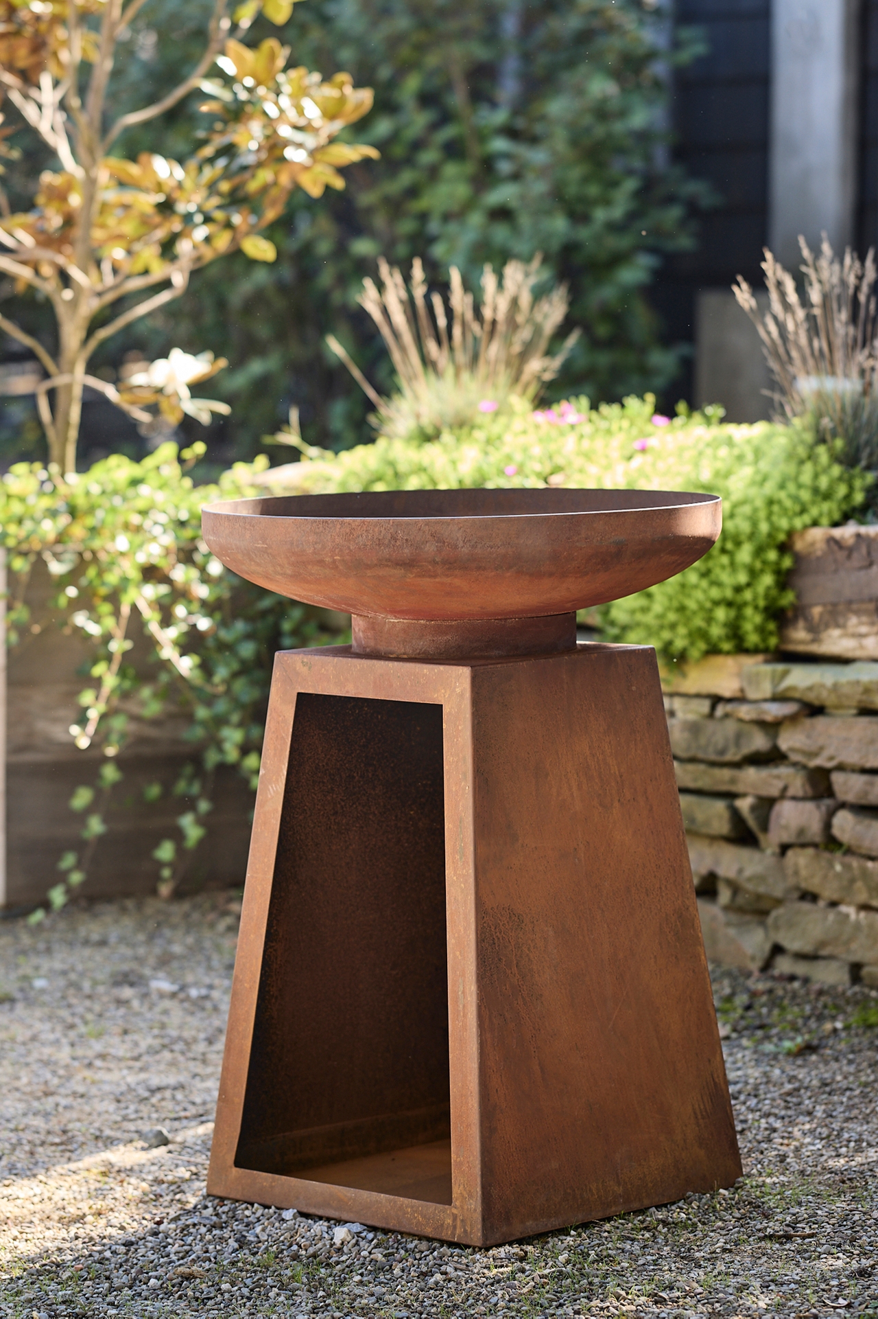 Weathering Steel Pedestal Bowl Fire Pit