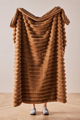 Puffer Faux Fur Throw Blanket